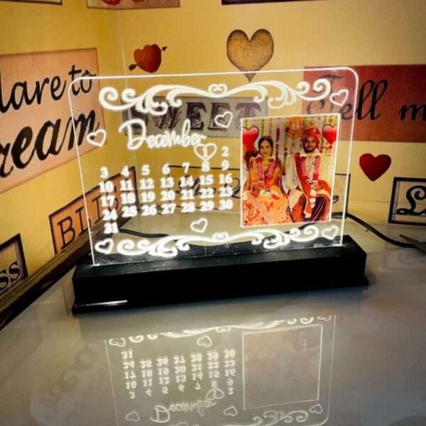 Personalized Acrylic LED Calendar Lamp – Save Your Special Date