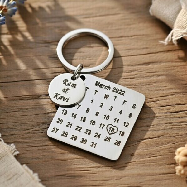 Customised Calendar Keychain - Personalised Special Date Engraved Keychain