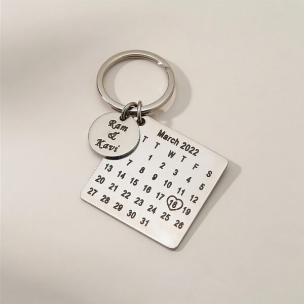 Customised Calendar Keychain - Personalised Special Date Engraved Keychain